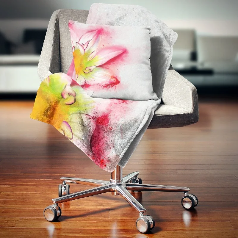 Cotton blankets for breathability and a lightweight feelDesignart 'Beautiful Pink Flower Painting' Floral Throw Blanket Cotton blankets for breathability and a lightweight feelDesignart 'Beautiful Pink Flower Painting' Floral Throw Blanket