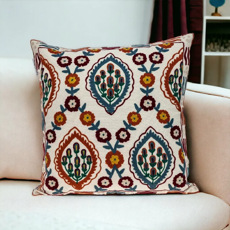 Round Pillows for Boho-Style Interiors18" MULTICOLOR Cotton Blend Throw Pillow