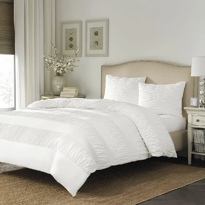 Synthetic - filled comforters like polyester for affordability and hypoallergenic propertiesStone Cottage Gabriella Frost 3-piece Comforter Set