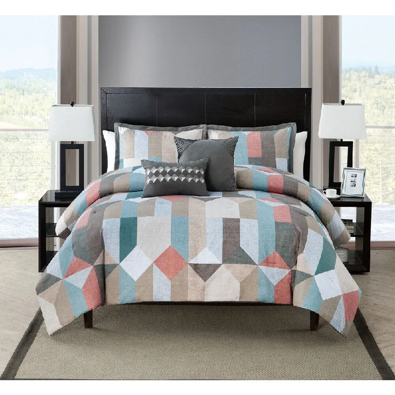 Latex - filled comforters with a bouncy texture and good supportVCNY Aspect 5-piece Comforter Set Latex - filled comforters with a bouncy texture and good supportVCNY Aspect 5-piece Comforter Set