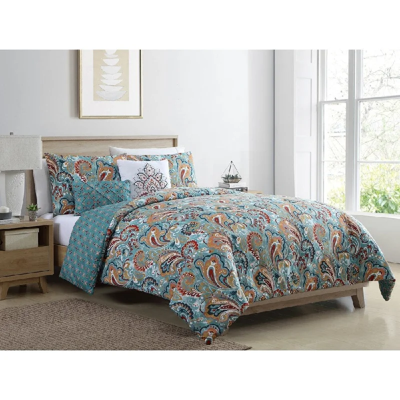 Goose down comforters known for their superior quality and insulationVCNY Home Candice Reversible Paisley Comforter Set