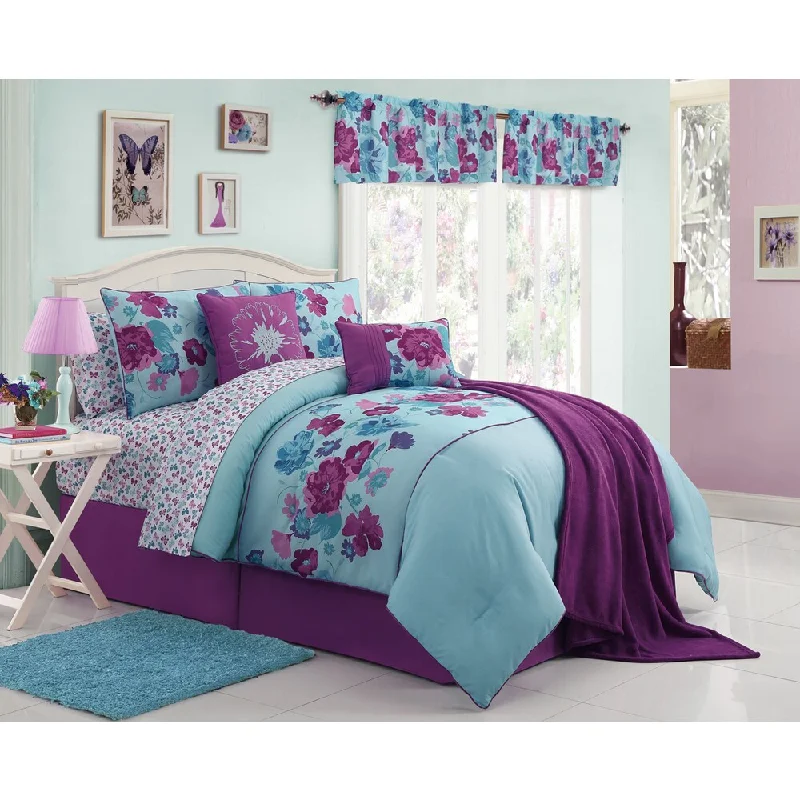 Queen - size comforters for standard queen - sized mattressesVCNY Lilian 11-piece Comforter Set - Multi-color