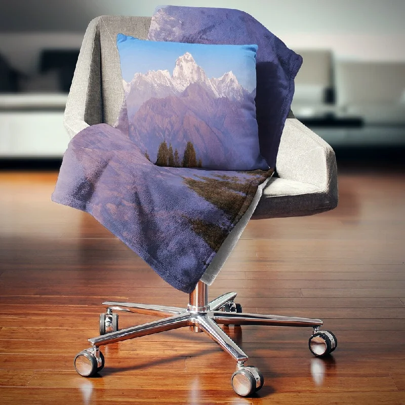 Microfiber blankets that are durable and easy to care forDesignart 'Snowy Dhaulagiri Peaks Himalayas' Landscape Fleece Throw Blanket Microfiber blankets that are durable and easy to care forDesignart 'Snowy Dhaulagiri Peaks Himalayas' Landscape Fleece Throw Blanket