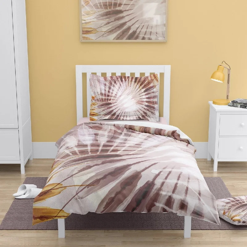 King - size comforters to fit large king - sized beds perfectlyLaural Home Nature's Feathers Comforter King - size comforters to fit large king - sized beds perfectlyLaural Home Nature's Feathers Comforter