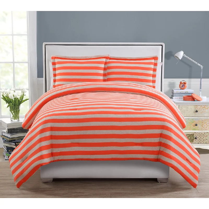 King - size comforters to fit large king - sized beds perfectlyVCNY Emily 3-piece Comforter Set
