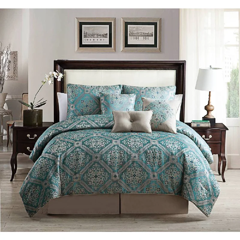 Silk - filled comforters for a luxurious and smooth touchVCNY Alberson 7-piece Comforter Set