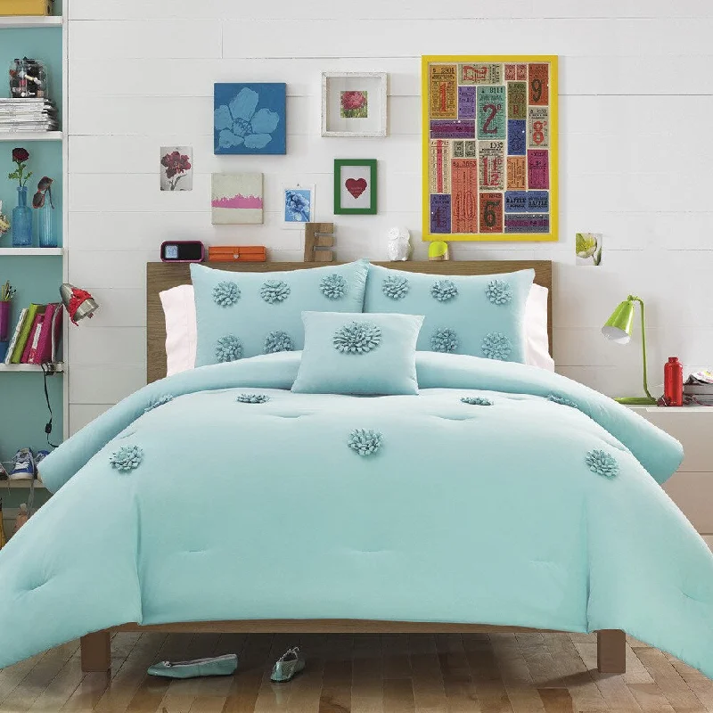 Latex - filled comforters with a bouncy texture and good supportTeen Vogue Monica Blue Aqua Comforter Set