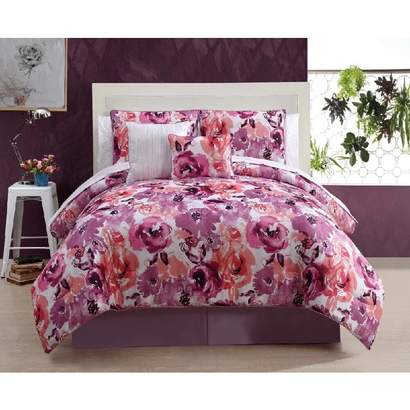 Latex - filled comforters with a bouncy texture and good supportVCNY Florea 10 Piece Reversible Bed in a Bag