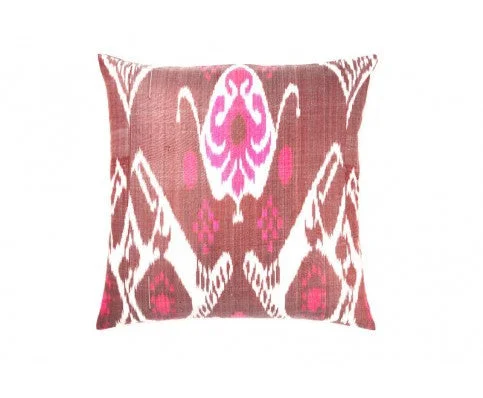 Travel Pillows for Long JourneysBenoit Pillow design by 5 Surry Lane