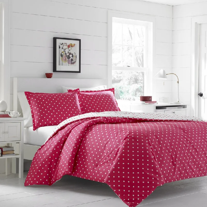 King - size comforters to fit large king - sized beds perfectlyPoppy & Fritz On The Dot Hot Pink Comforter Set