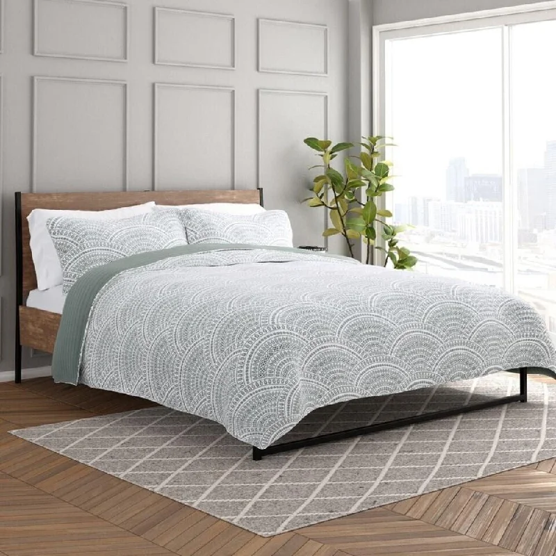 Alpaca wool blankets for a hypoallergenic and warm option3pc King/Cal King Quilted Coverlet Set Reversible Scallop Eucalyptus Alpaca wool blankets for a hypoallergenic and warm option3pc King/Cal King Quilted Coverlet Set Reversible Scallop Eucalyptus