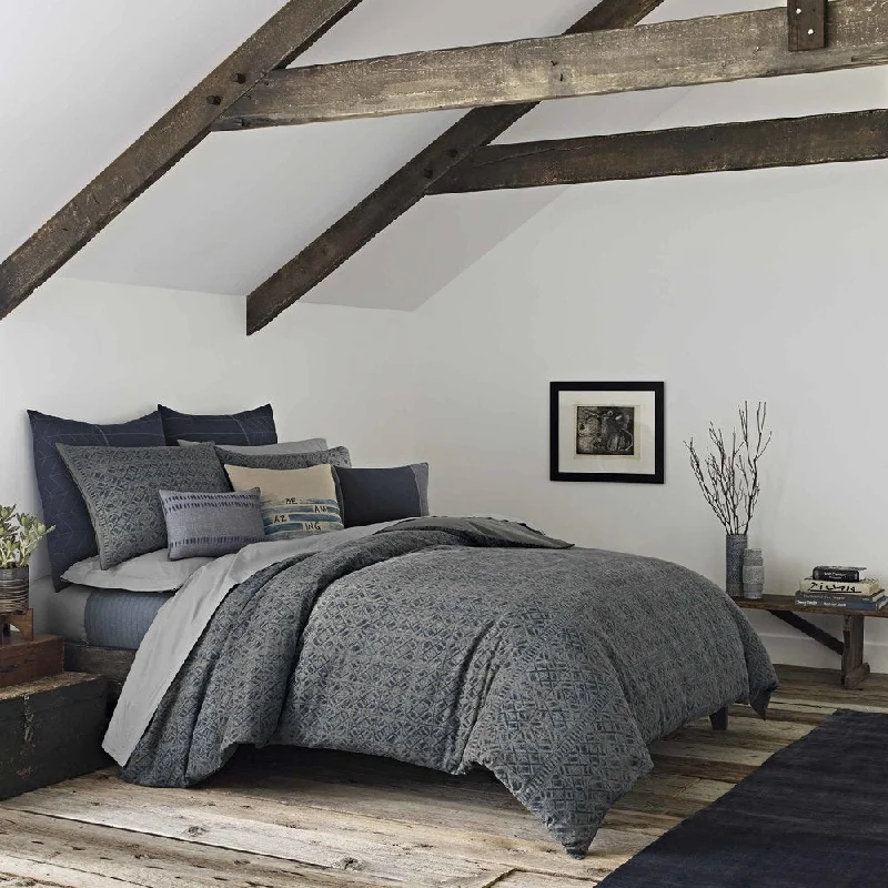 King - size comforters to fit large king - sized beds perfectlyEllen DeGeneres Nomad Comforter Set