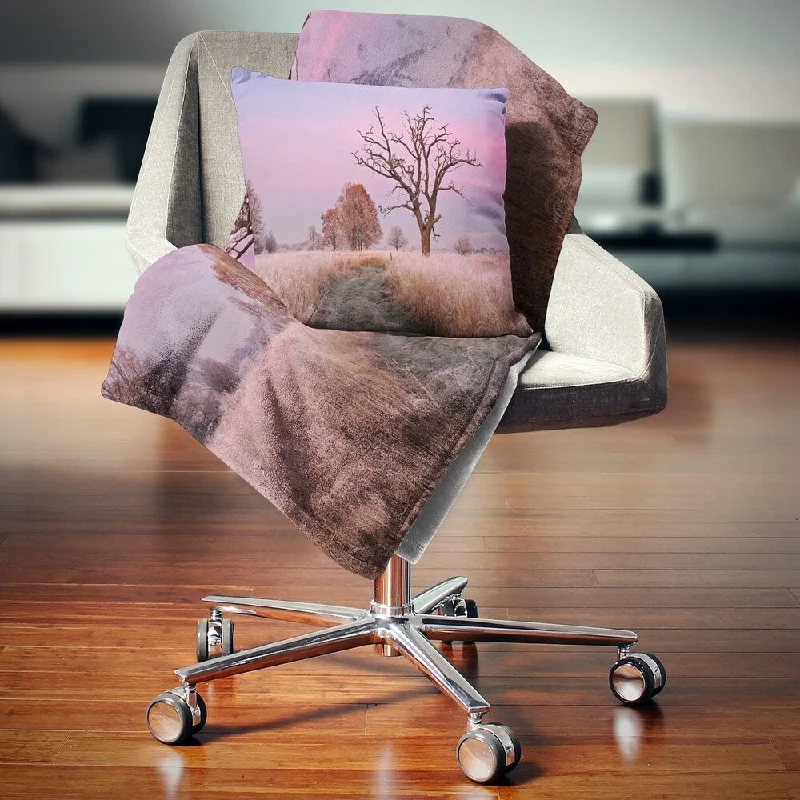 Fleece blankets for a cozy and plush textureDesignart 'Fairy Autumn Sunrise with Lonely Tree' Landscape Fleece Throw Blanket Fleece blankets for a cozy and plush textureDesignart 'Fairy Autumn Sunrise with Lonely Tree' Landscape Fleece Throw Blanket