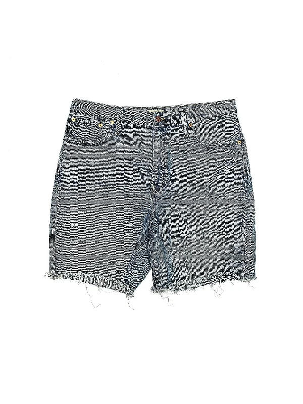 High-Rise Denim Shorts in Medium Wash