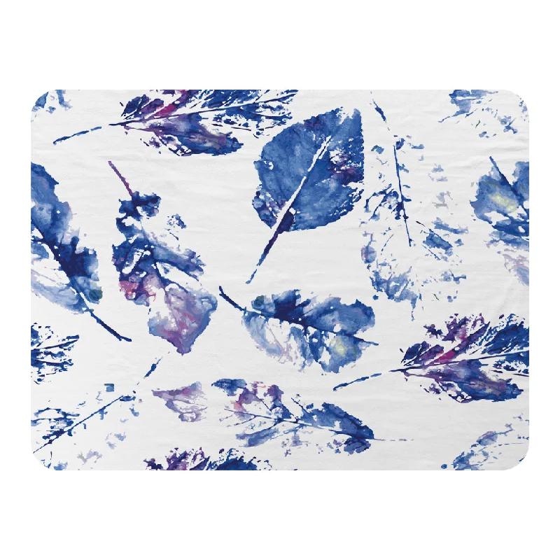 Queen - size blankets for standard - sized bedsAutumn leaves background (Blanket)