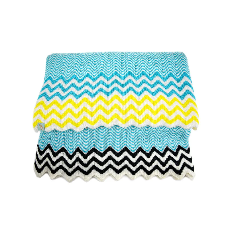 Silk blankets with a smooth and elegant touchBLANKETS - FLOW - MERINO - BABY BLANKETS