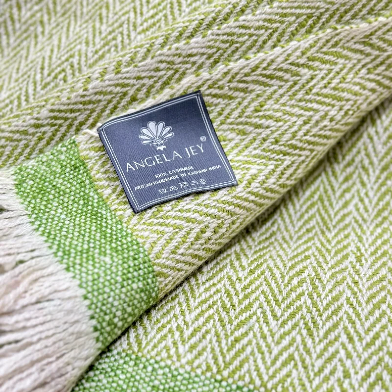 Recycled polyester blankets for an eco - conscious optionCashmere Throw in Herringbone - Green & White Recycled polyester blankets for an eco - conscious optionCashmere Throw in Herringbone - Green & White
