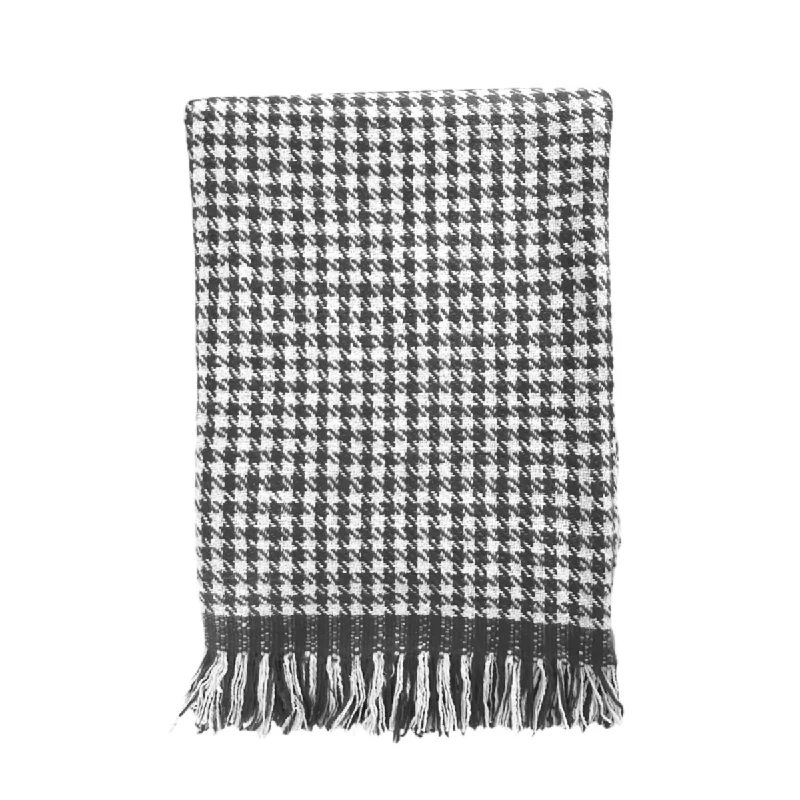 Recycled polyester blankets for an eco - conscious optionCashmere Throw in Herringbone - Hound Tooth Black & White