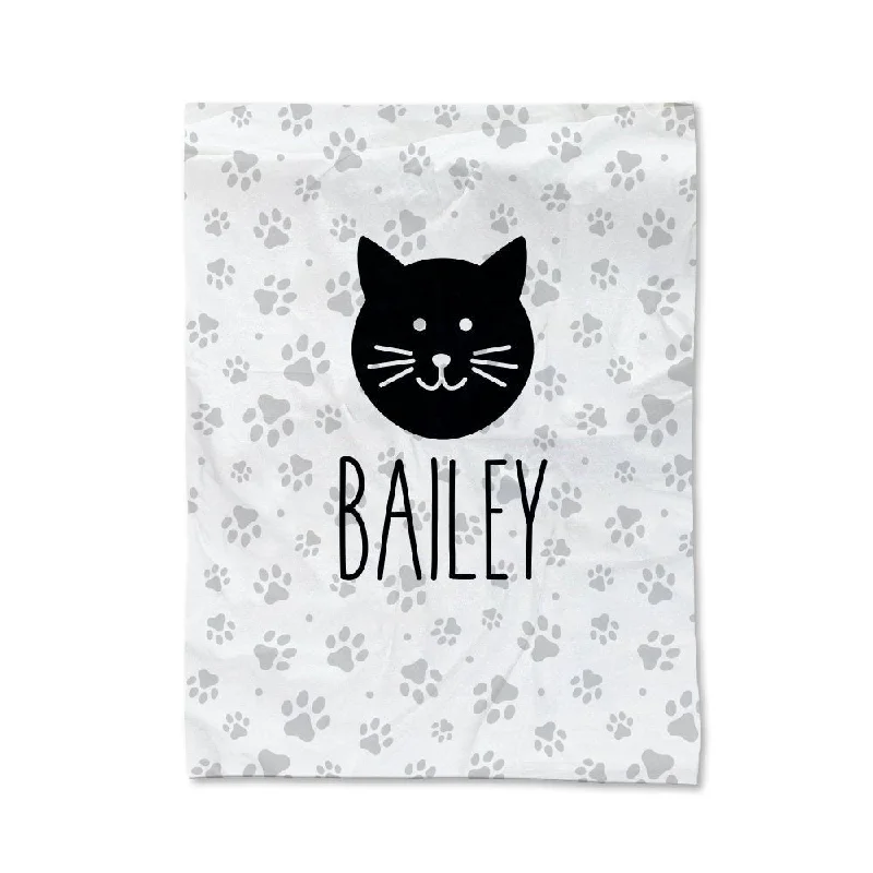 Chenille blankets with a thick and fuzzy textureCat Paw Prints Pet Blanket - Medium Chenille blankets with a thick and fuzzy textureCat Paw Prints Pet Blanket - Medium