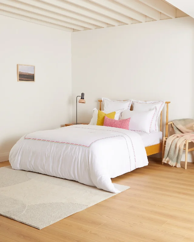 Cotton blankets for breathability and a lightweight feelFoxford Rainbow Cotton Duvet Set Superking