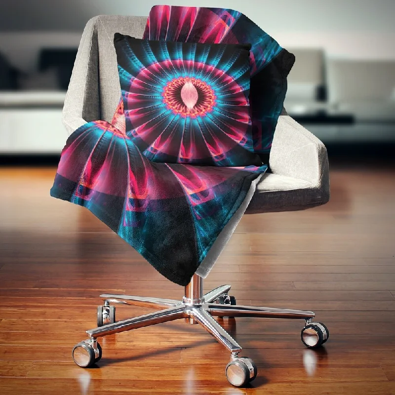 King - size blankets to cover large beds comfortablyDesignart 'Abstract Colorful Fractal Flower' Floral Throw Blanket
