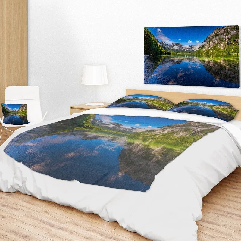 Cotton blankets for breathability and a lightweight feelDesignart 'Bohinj Lake in Triglav National Park' Landscape Fleece Throw Blanket Cotton blankets for breathability and a lightweight feelDesignart 'Bohinj Lake in Triglav National Park' Landscape Fleece Throw Blanket