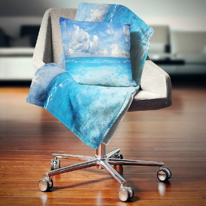 Microfiber blankets that are durable and easy to care forDesignart 'Bright Blue Waters and Sky Panorama' Modern Seascape Throw Blanket Microfiber blankets that are durable and easy to care forDesignart 'Bright Blue Waters and Sky Panorama' Modern Seascape Throw Blanket