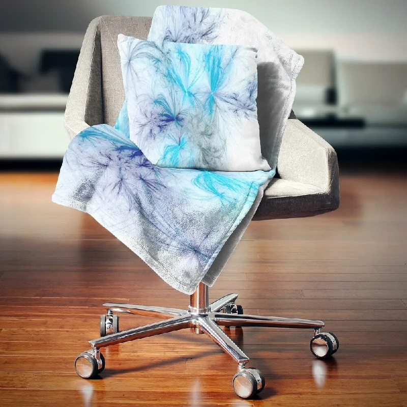 Chenille blankets with a thick and fuzzy textureDesignart 'Christmas Fireworks Light Blue' Abstract Throw Blanket Chenille blankets with a thick and fuzzy textureDesignart 'Christmas Fireworks Light Blue' Abstract Throw Blanket