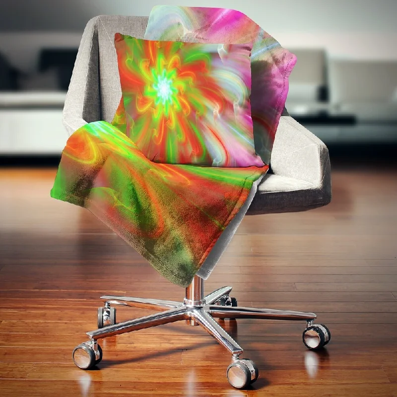 Queen - size blankets for standard - sized bedsDesignart 'Dance of Red Fractal Flower Petals' Floral Throw Blanket Queen - size blankets for standard - sized bedsDesignart 'Dance of Red Fractal Flower Petals' Floral Throw Blanket