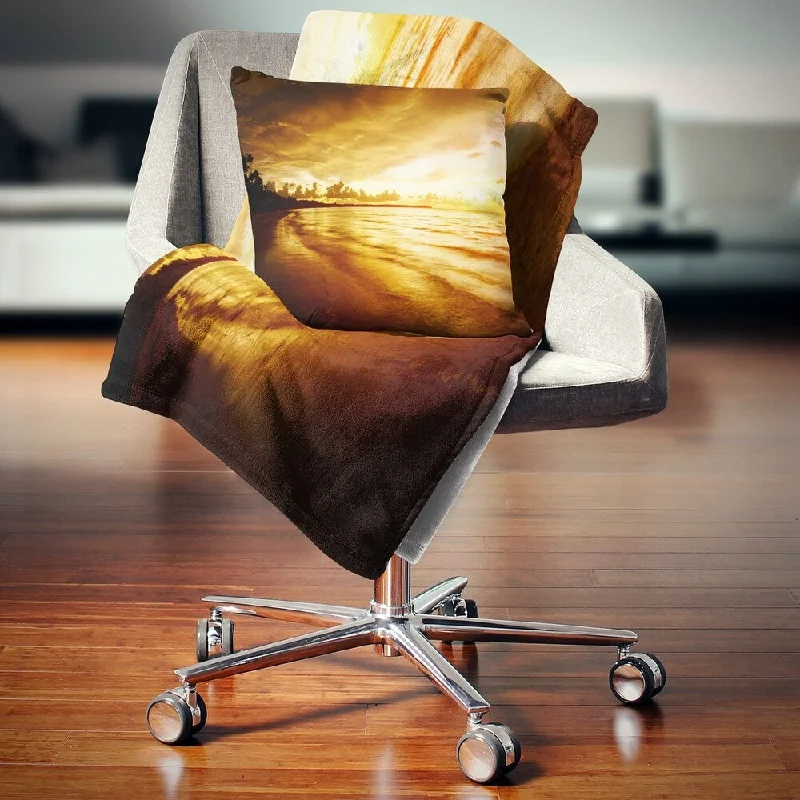 Silk blankets with a smooth and elegant touchDesignart 'Fascinating Caribbean Beach in Yellow' Seascape Throw Blanket Silk blankets with a smooth and elegant touchDesignart 'Fascinating Caribbean Beach in Yellow' Seascape Throw Blanket