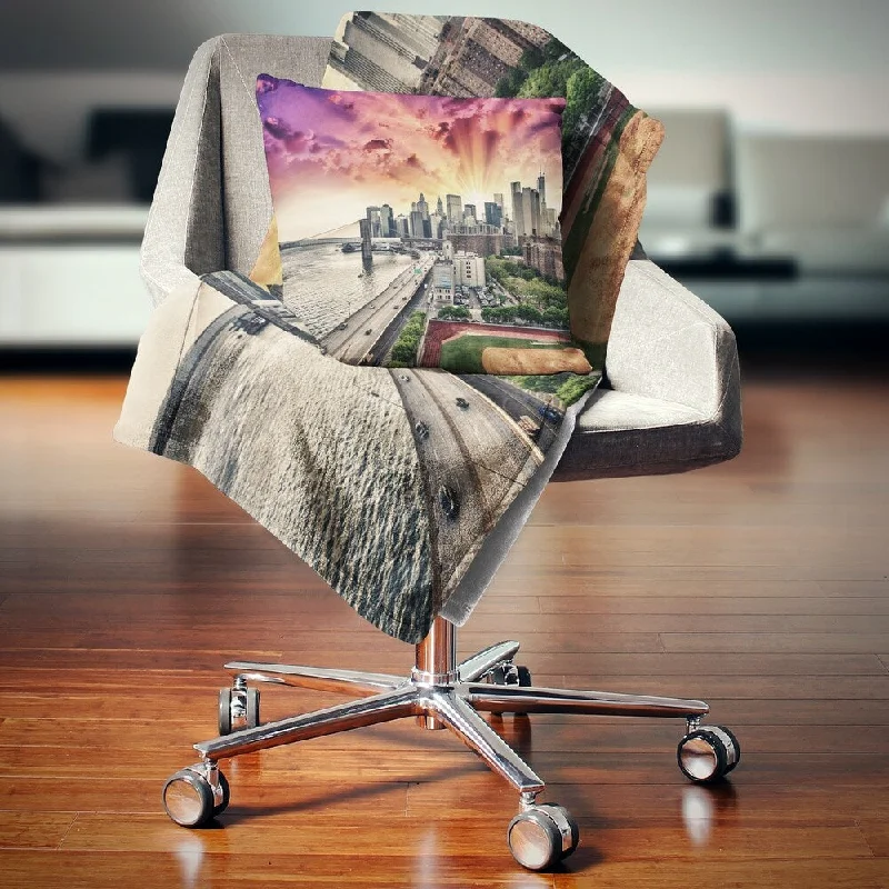 Linen blankets with a rustic and textured lookDesignart 'FDR Drive and Manhattan Skyline' Cityscape Photo Throw Blanket Linen blankets with a rustic and textured lookDesignart 'FDR Drive and Manhattan Skyline' Cityscape Photo Throw Blanket