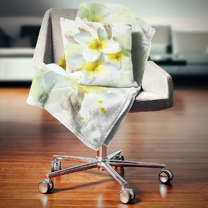 Acrylic blankets for a soft and affordable alternativeDesignart 'Frangipani Flowers Watercolor' Floral Throw Blanket Acrylic blankets for a soft and affordable alternativeDesignart 'Frangipani Flowers Watercolor' Floral Throw Blanket