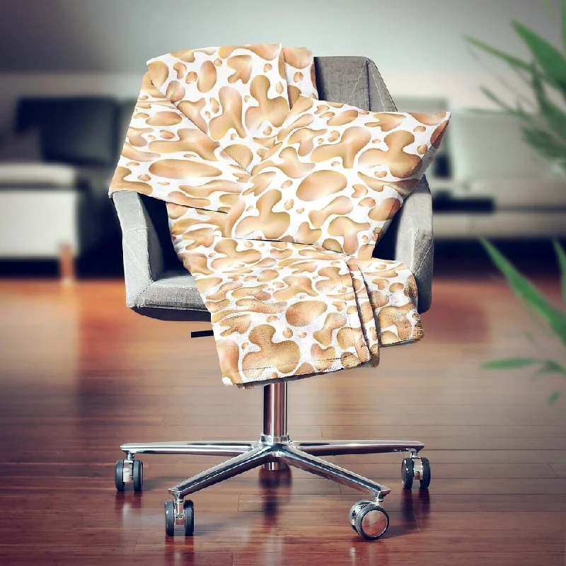 Cotton blankets for breathability and a lightweight feelDesignart' Liquid Gold I' Modern Throw Blanket - 71x59 Cotton blankets for breathability and a lightweight feelDesignart' Liquid Gold I' Modern Throw Blanket - 71x59
