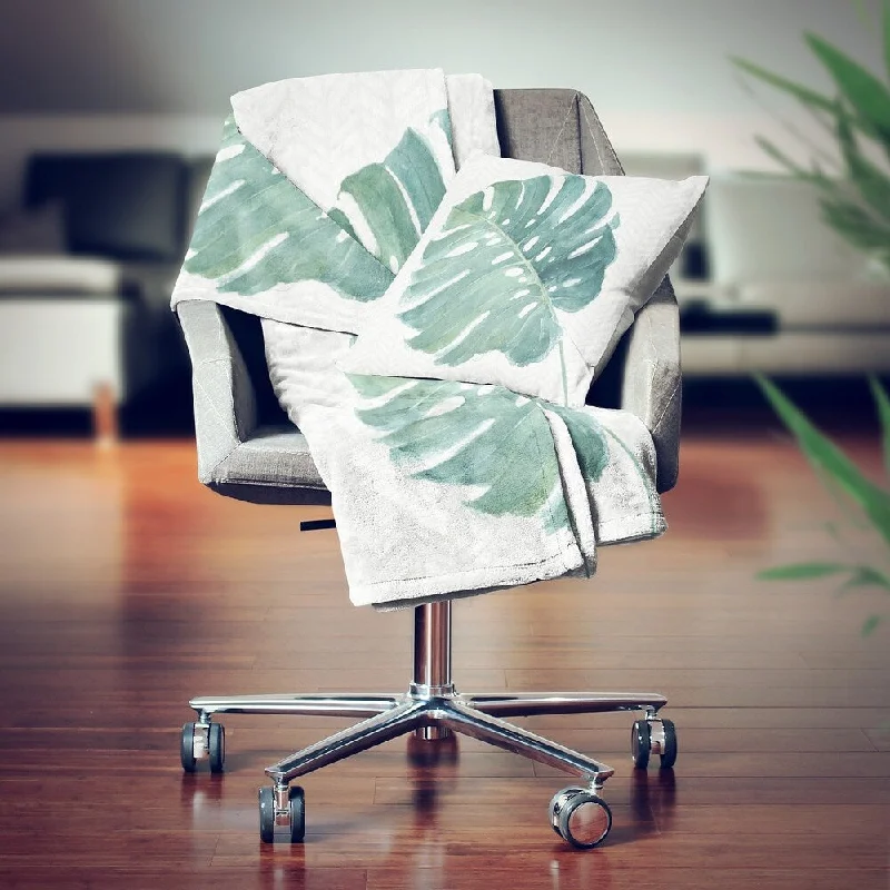 Mohair blankets with a unique sheen and softnessDesignart' Mixed Botanical Leaves IV' Cottage Throw Blanket - 71x59