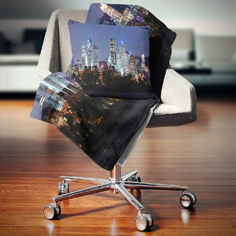 Wool blankets with natural warmth and insulationDesignart 'Montreal Over River at Dusk' Cityscape Photo Throw Blanket