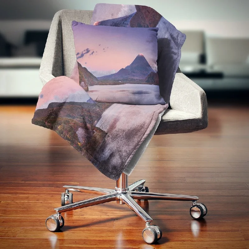 Cotton blankets for breathability and a lightweight feelDesignart 'Sunset at Mount Fuji and Lake Motosu' Modern Landscape Fleece Throw Blanket Cotton blankets for breathability and a lightweight feelDesignart 'Sunset at Mount Fuji and Lake Motosu' Modern Landscape Fleece Throw Blanket