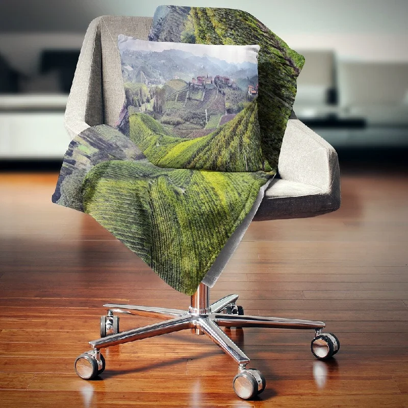 Cotton blankets for breathability and a lightweight feelDesignart 'Vineyards in Italy Panoramic' Photography Throw Blanket