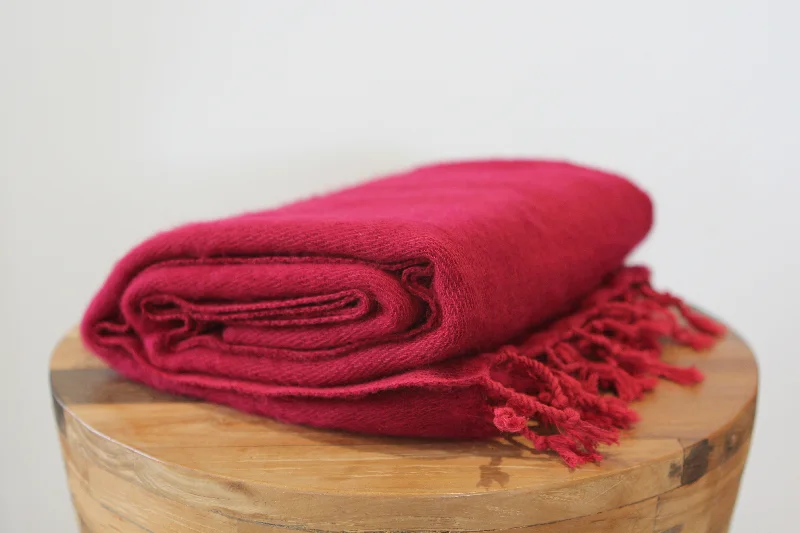 Mohair blankets with a unique sheen and softnessHimalayan Yak Shawl - Red