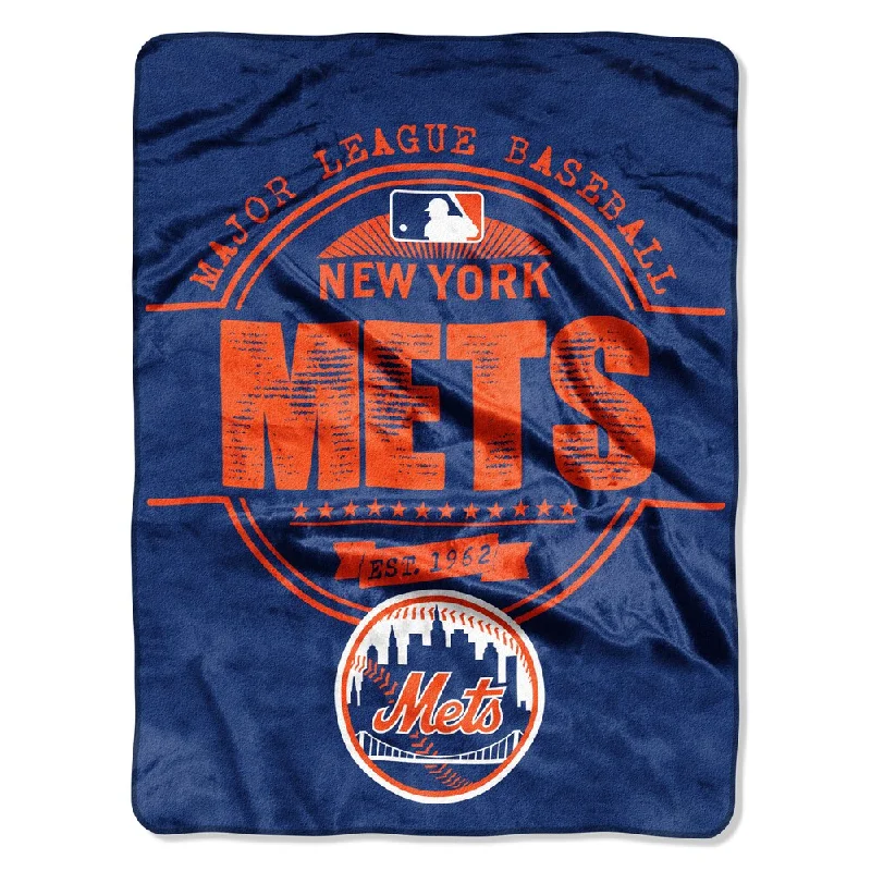 Queen - size blankets for standard - sized bedsMets Structure Micro Throw Blanket