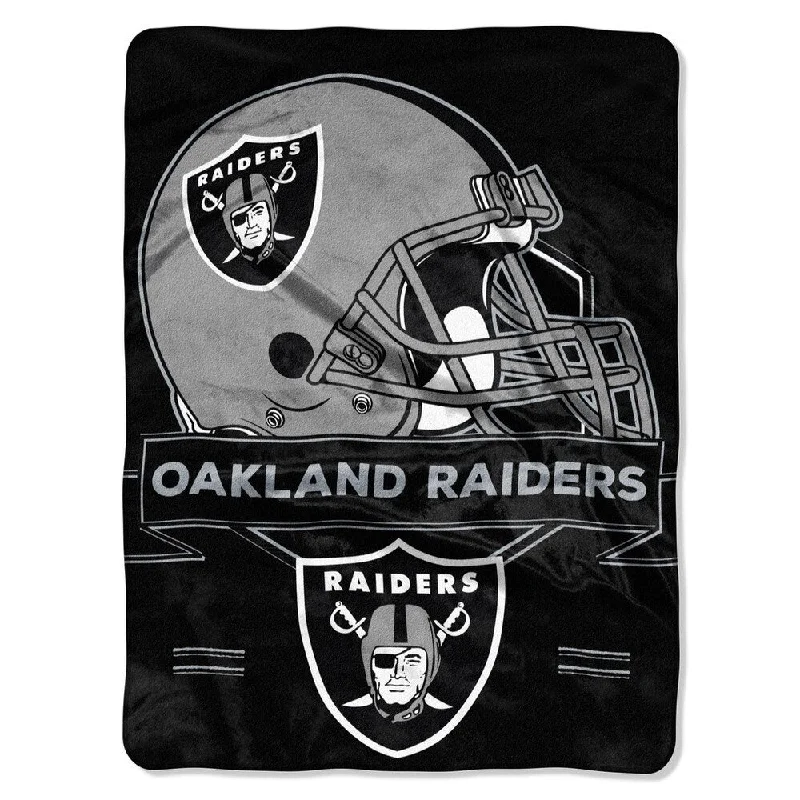 Rayon from bamboo blankets for a silky and breathable feelNFL 0807 Radiers Prestige Raschel Throw Rayon from bamboo blankets for a silky and breathable feelNFL 0807 Radiers Prestige Raschel Throw