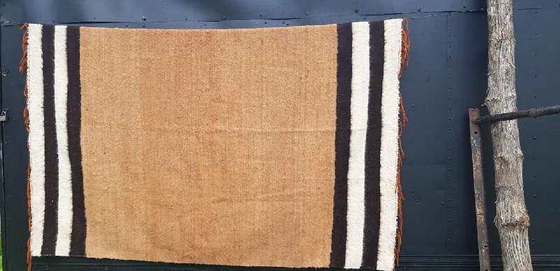 Alpaca wool blankets for a hypoallergenic and warm optionRUSTICO WOOL BLANKET