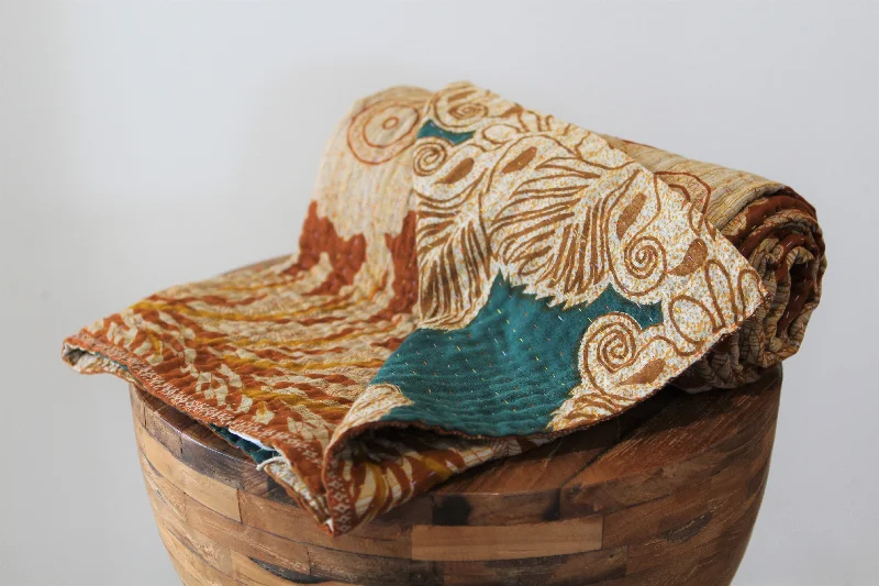 Queen - size blankets for standard - sized bedsSari Kantha Large Throw - Green & Brown Queen - size blankets for standard - sized bedsSari Kantha Large Throw - Green & Brown