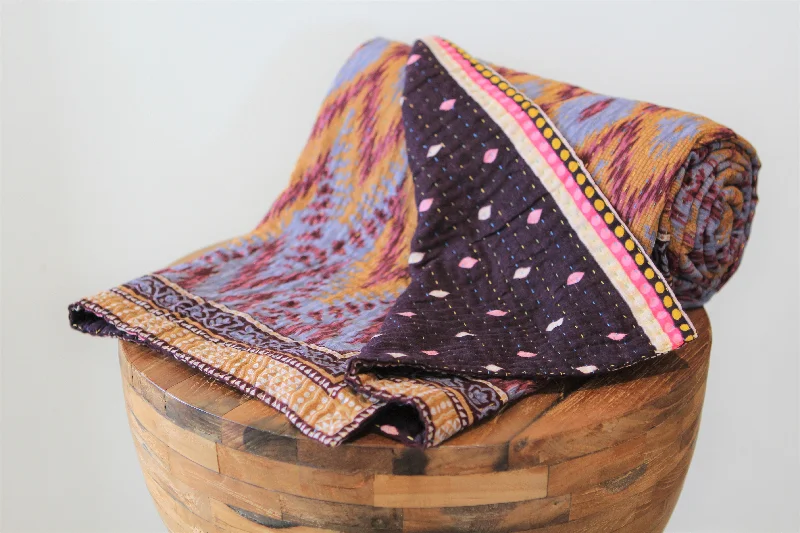 Linen blankets with a rustic and textured lookSari Kantha Large Throw - Purple, Blue & Pink Linen blankets with a rustic and textured lookSari Kantha Large Throw - Purple, Blue & Pink
