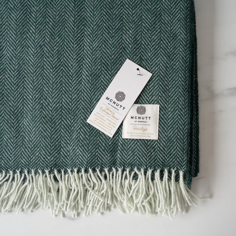 Cashmere blankets for ultimate softness and luxurySpruce Green Wool Blanket