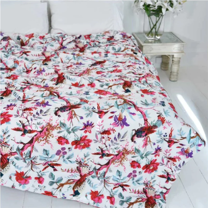 Latex mattresses with natural bounce and breathabilityCream Bird