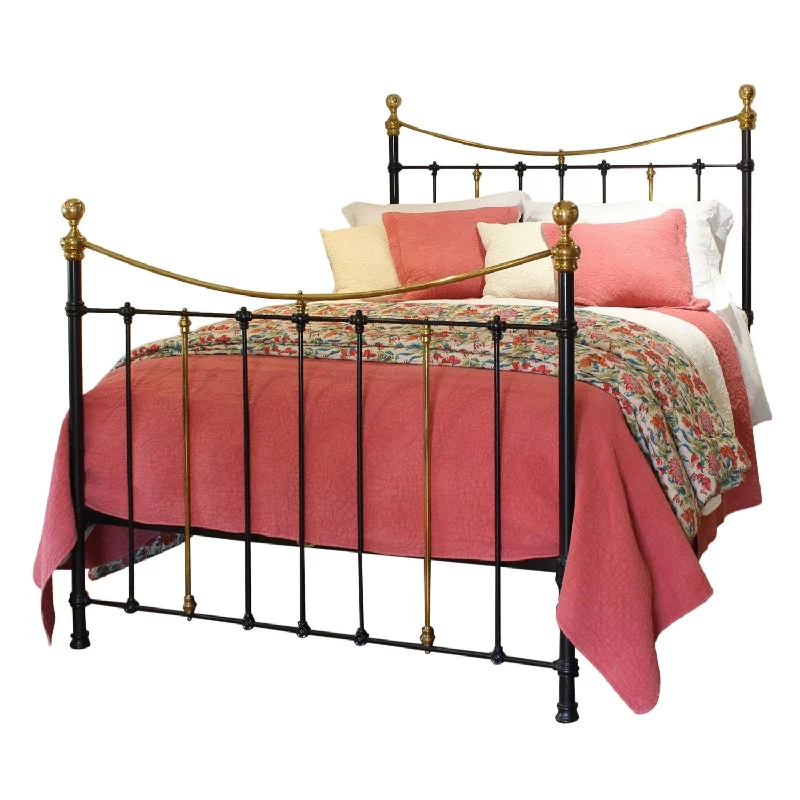 King - size mattresses for spacious master bedroomsKing Brass & Iron Bed in Black MK304