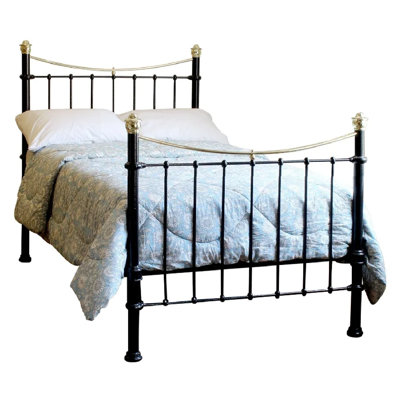 King - size mattresses for spacious master bedroomsSmall Double Antique Bed in Black, MD152 King - size mattresses for spacious master bedroomsSmall Double Antique Bed in Black, MD152