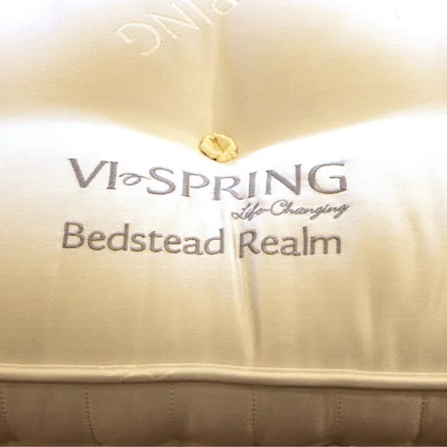 Queen - size mattresses for couples and standard bedroomsVispring Bedstead Realm - Mattress Queen - size mattresses for couples and standard bedroomsVispring Bedstead Realm - Mattress